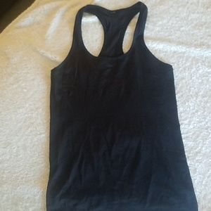 Women's Lululemon tank